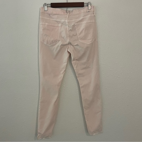 Mother The Looker Ankle Step Fray in So Far Gone (Pink) - Picture 5 of 9